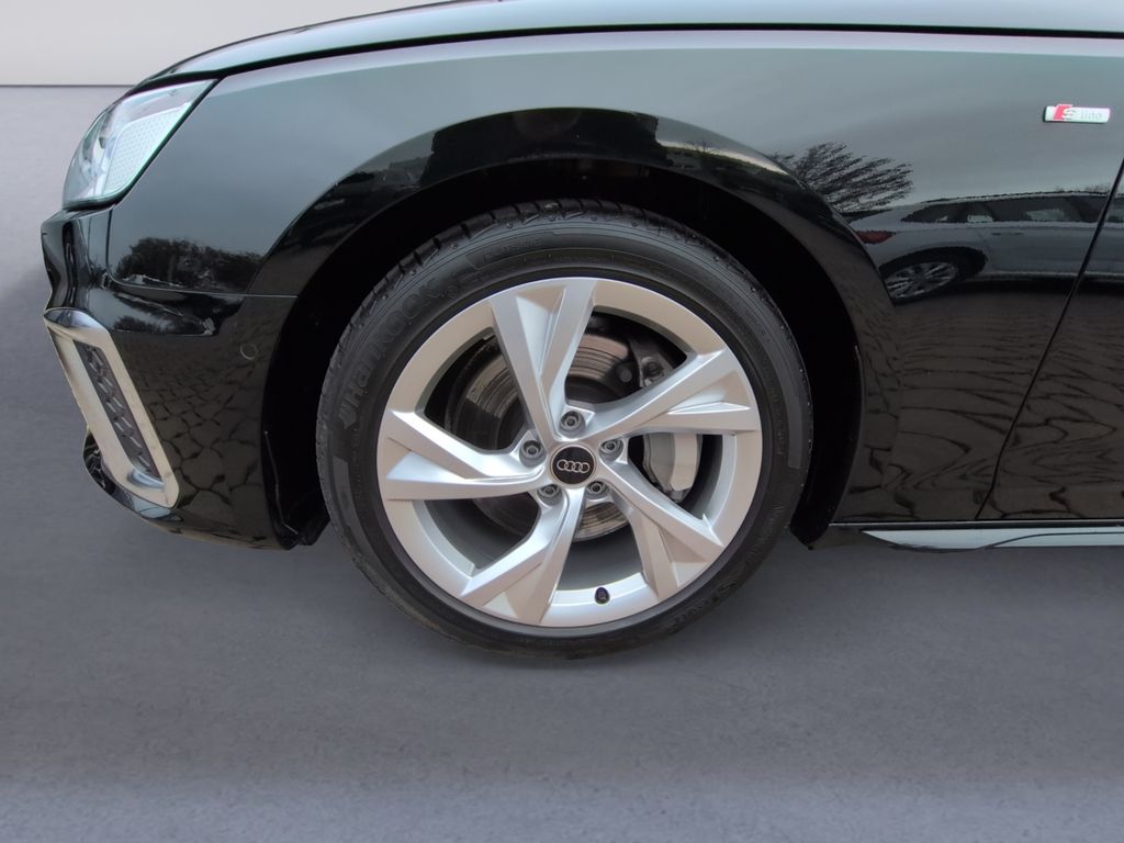 Audi A4 2023 г. Чёрный, пробег 23031 км