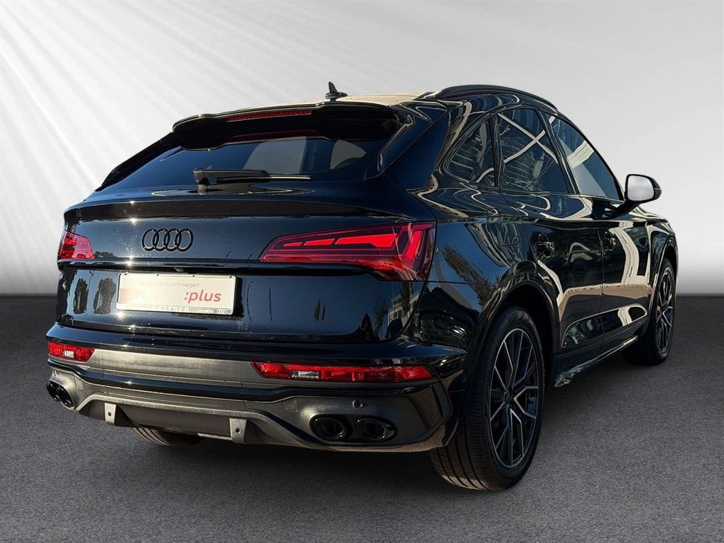 Audi Q5 2023 г. Чёрный, пробег 34244 км
