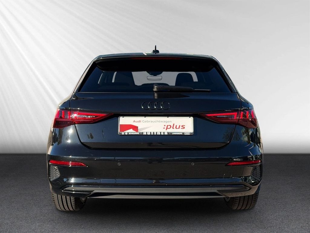 Audi A3 2023 г. Чёрный, пробег 56631 км