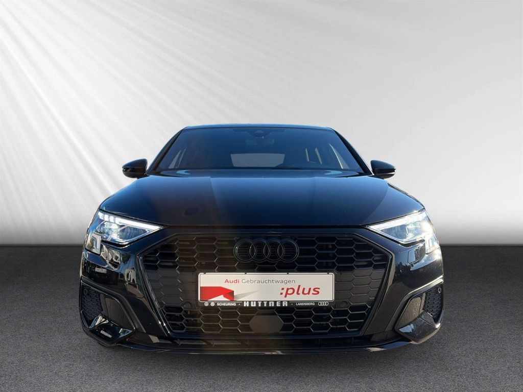 Audi A3 2023 г. Чёрный, пробег 56631 км