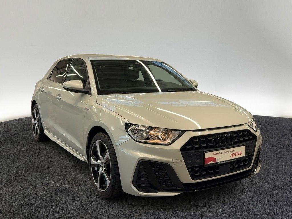 Audi A1 2022 г. Серебристый, пробег 45002 км