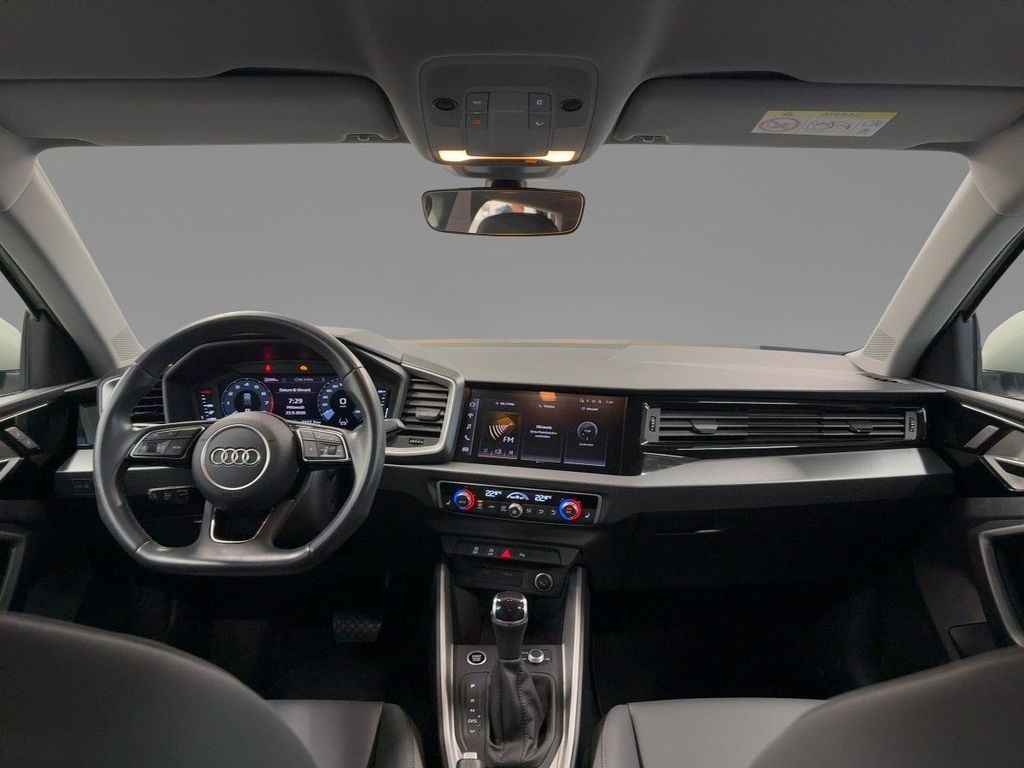 Audi A1 2022 г. Серебристый, пробег 45002 км