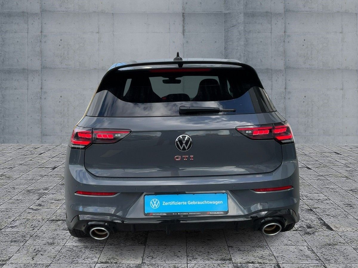 Volkswagen Golf 2025 г. Серый, пробег 6358 км