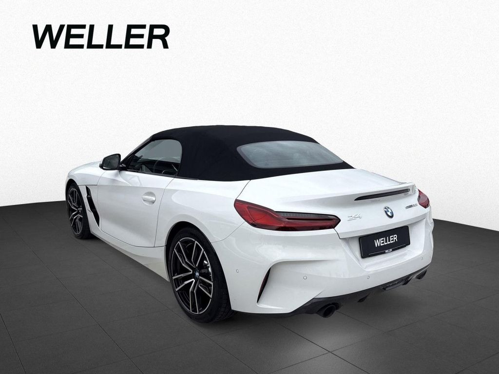 BMW Z4 2025 г. Белый, пробег 18535 км