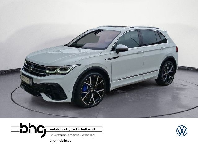 Volkswagen Tiguan 2022 г. Белый, пробег 42257 км