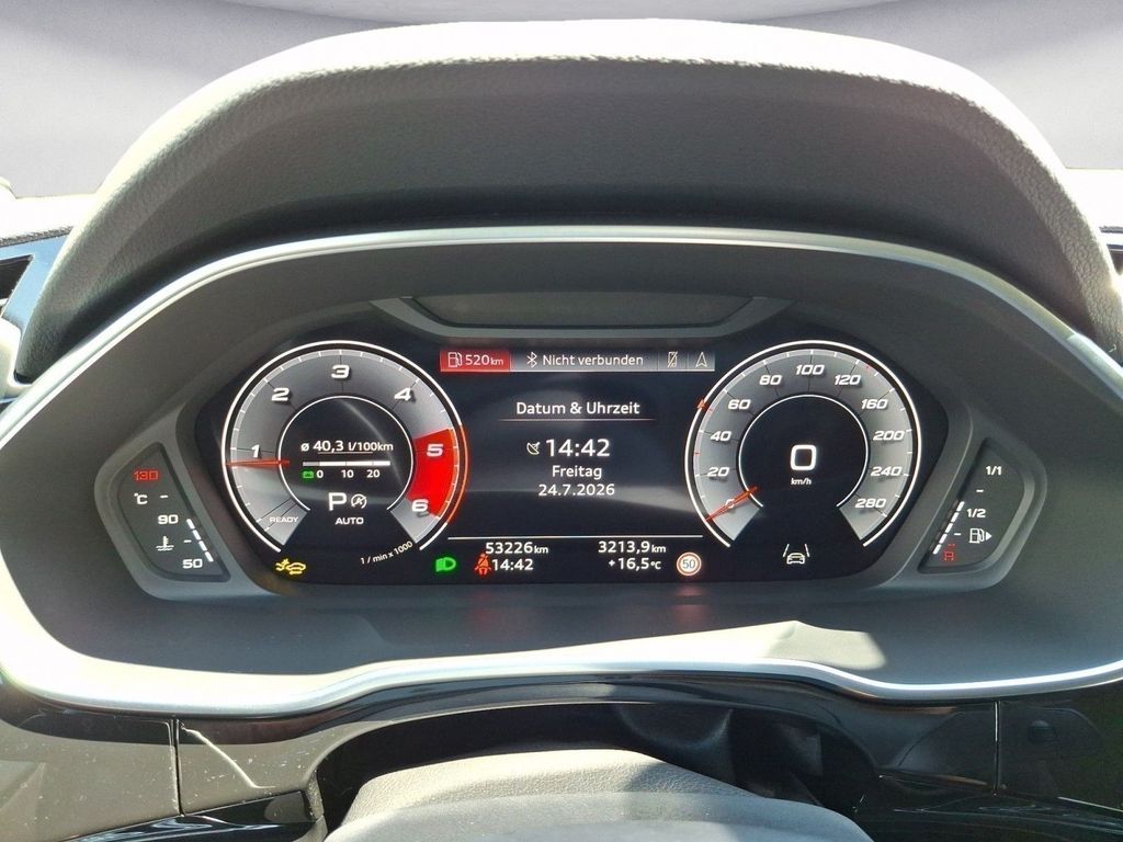 Audi Q3 2024 г. Чёрный, пробег 53225 км
