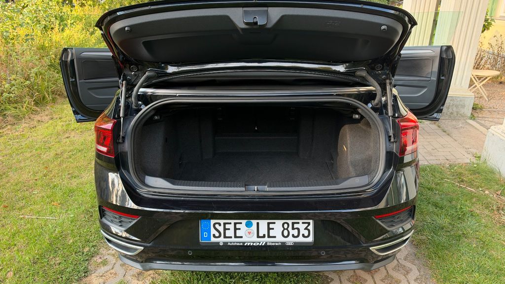 Volkswagen T-Roc 2021 г. Чёрный, пробег 47500 км