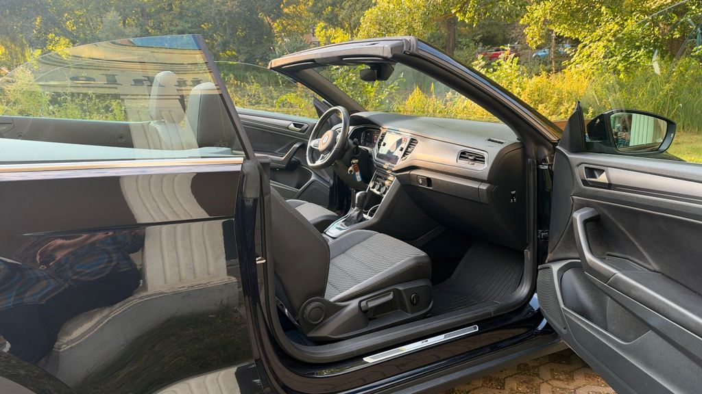 Volkswagen T-Roc 2021 г. Чёрный, пробег 47500 км