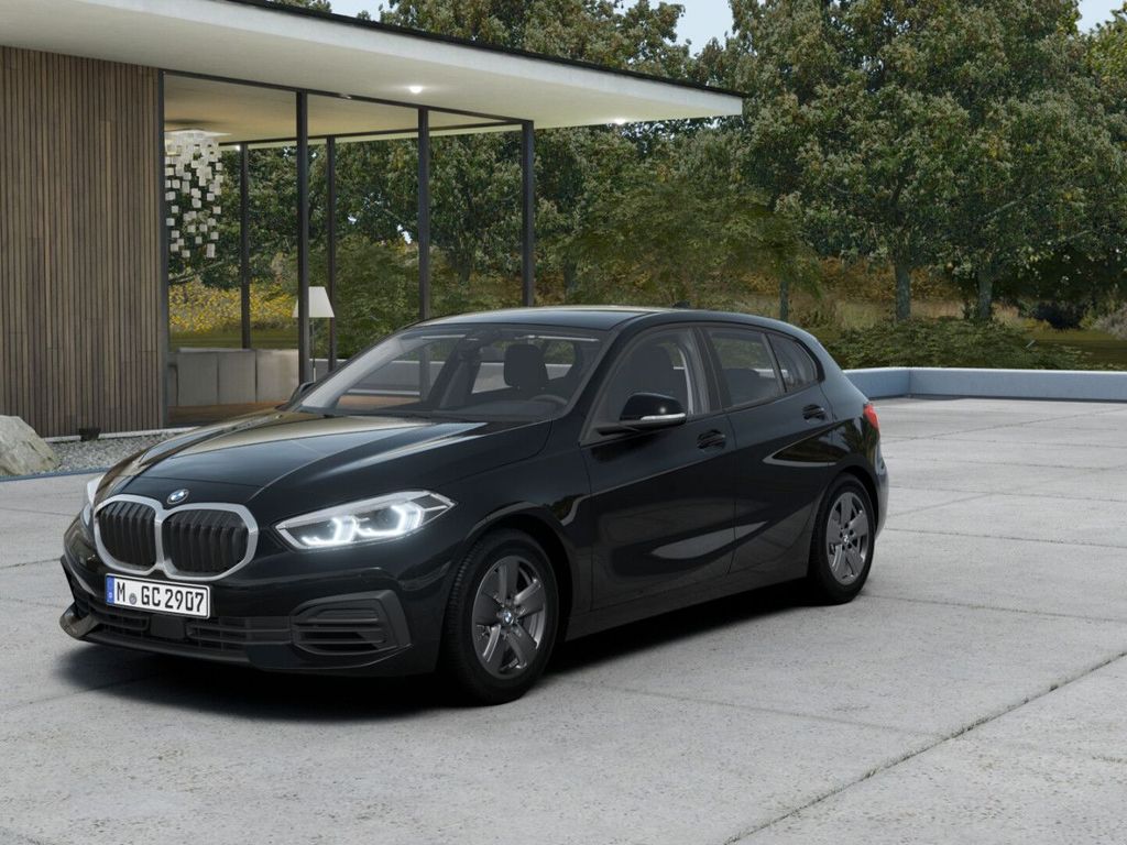 BMW 118 2023 г. Чёрный, пробег 56675 км