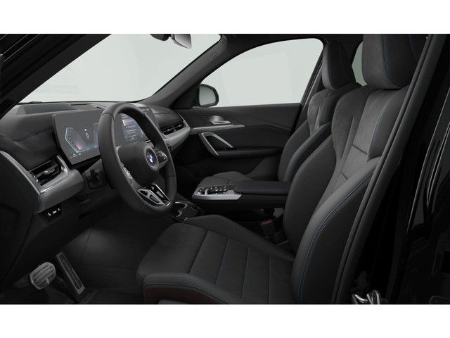BMW X1 2023 г. Чёрный, пробег 46405 км