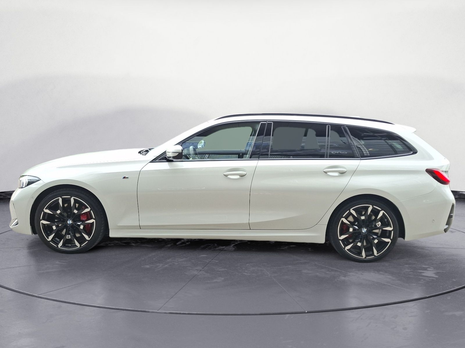 BMW 320 2025 г. Белый, пробег 17900 км