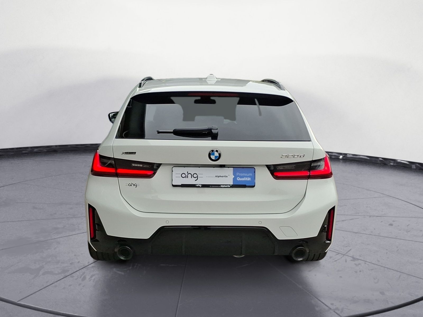BMW 320 2025 г. Белый, пробег 17900 км