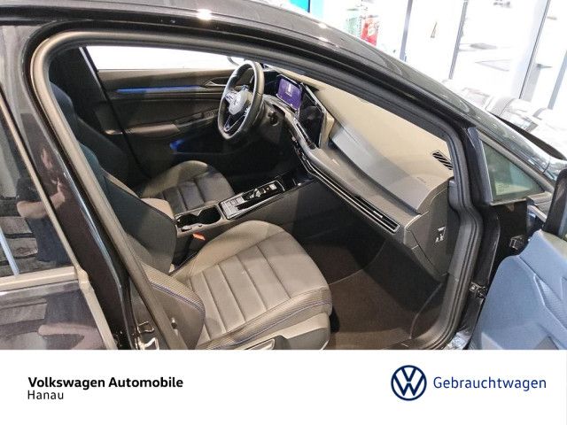 Volkswagen Golf 2024 г. Чёрный, пробег 19400 км