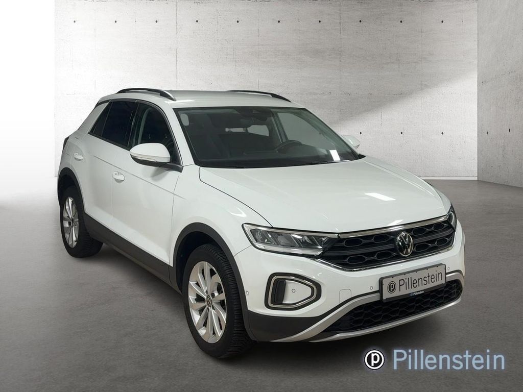 Volkswagen T-Roc 2022 г. Белый, пробег 42800 км