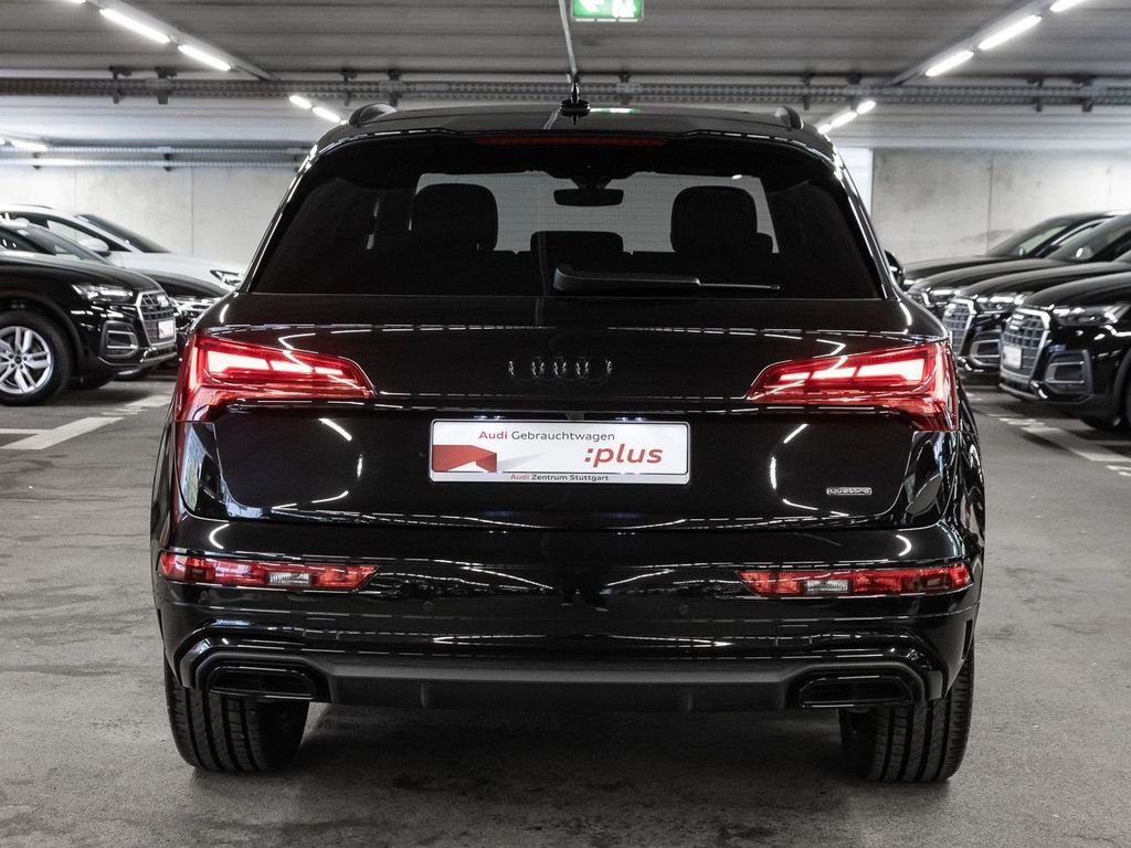 Audi Q5 2023 г. Чёрный, пробег 55748 км