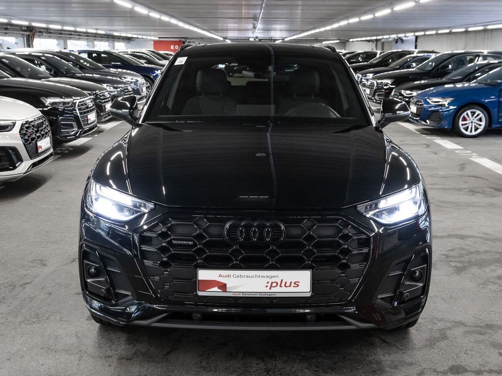 Audi Q5 2023 г. Чёрный, пробег 55748 км