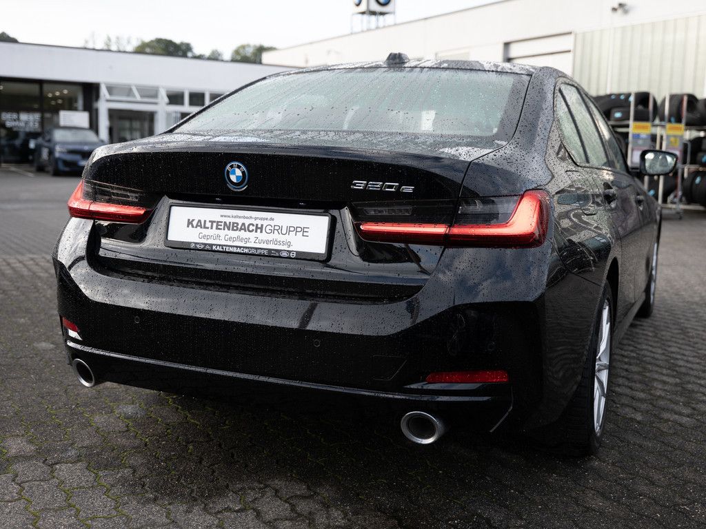BMW 320 2022 г. Чёрный, пробег 58654 км