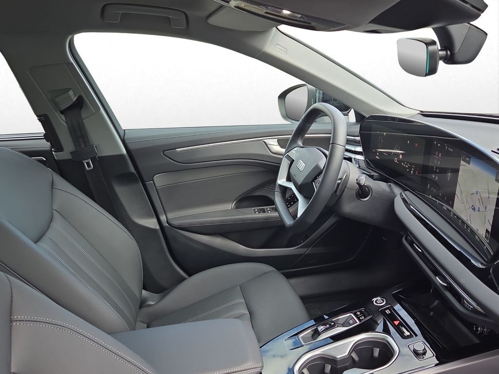 Audi A6 2025 г. Чёрный, пробег 29226 км