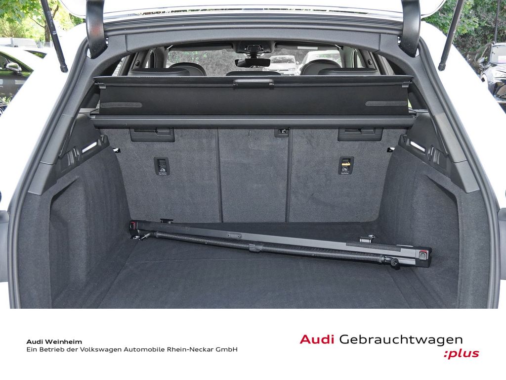 Audi A4 2023 г. Белый, пробег 58833 км