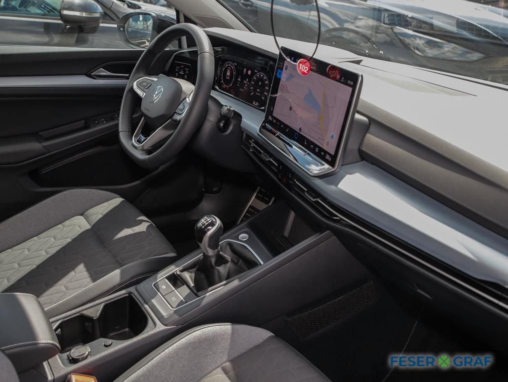 Volkswagen Golf 2025 г. Белый, пробег 19166 км