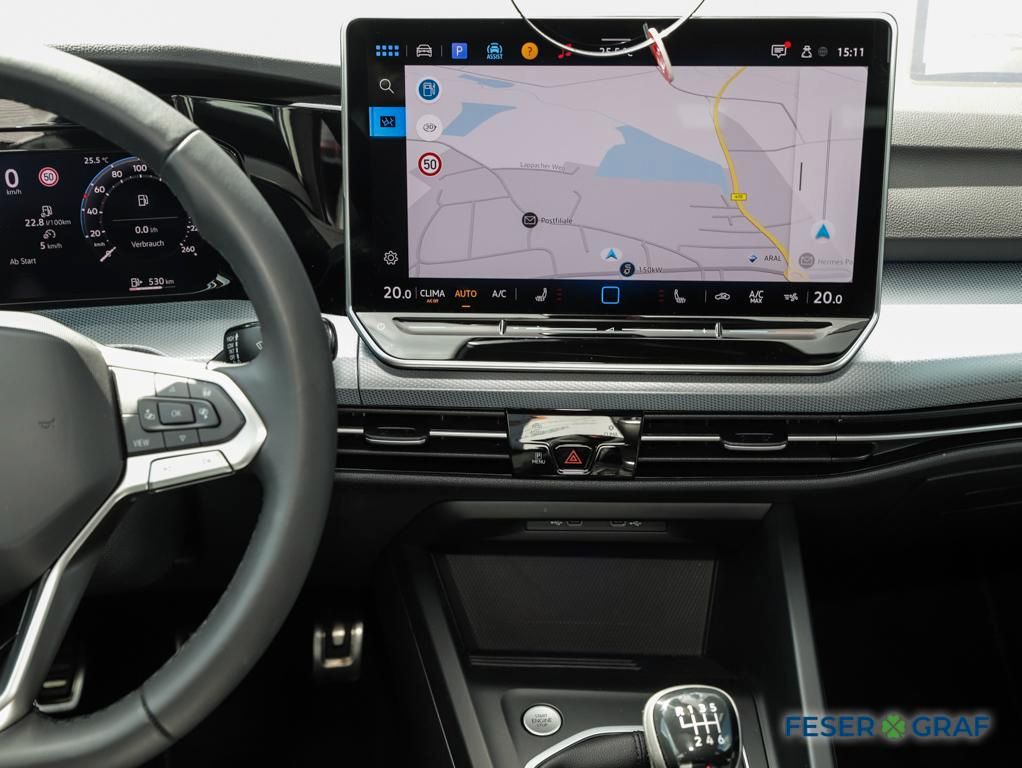 Volkswagen Golf 2025 г. Белый, пробег 19166 км
