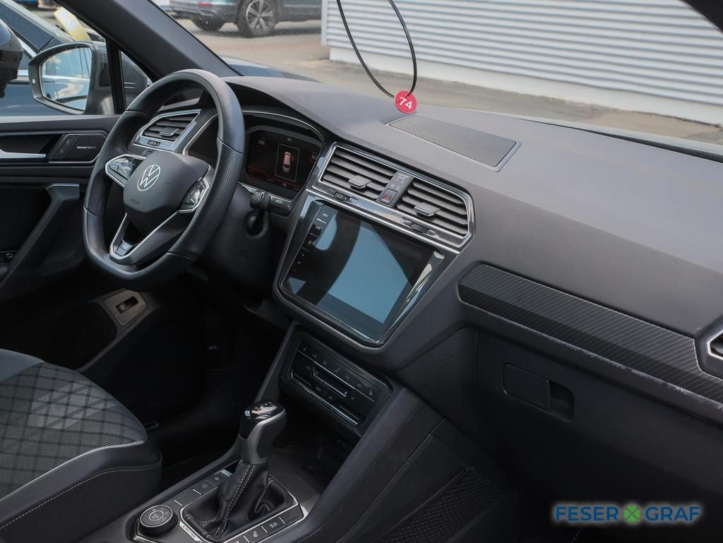Volkswagen Tiguan 2021 г. Серый, пробег 53238 км