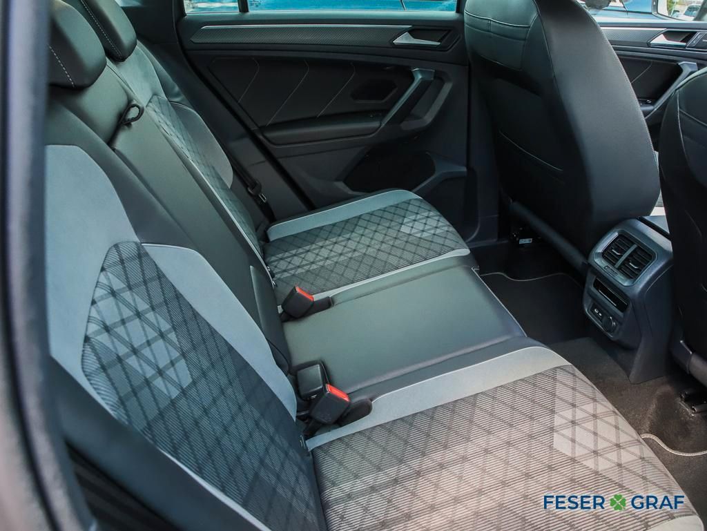 Volkswagen Tiguan 2021 г. Серый, пробег 53238 км
