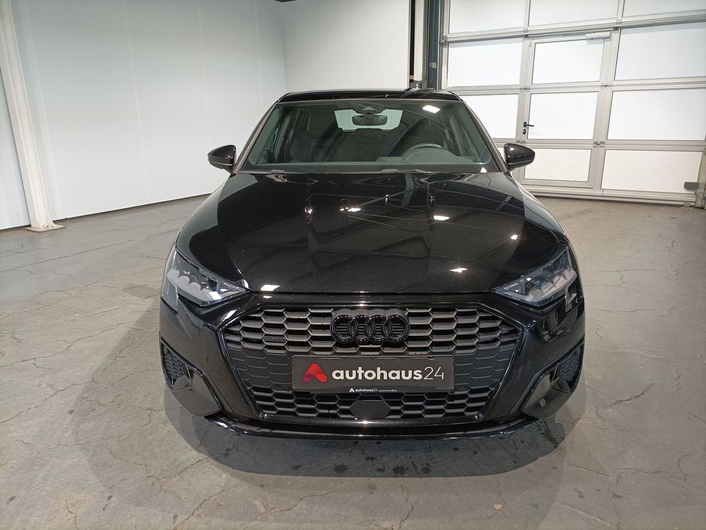 Audi A3 2023 г. Чёрный, пробег 46585 км