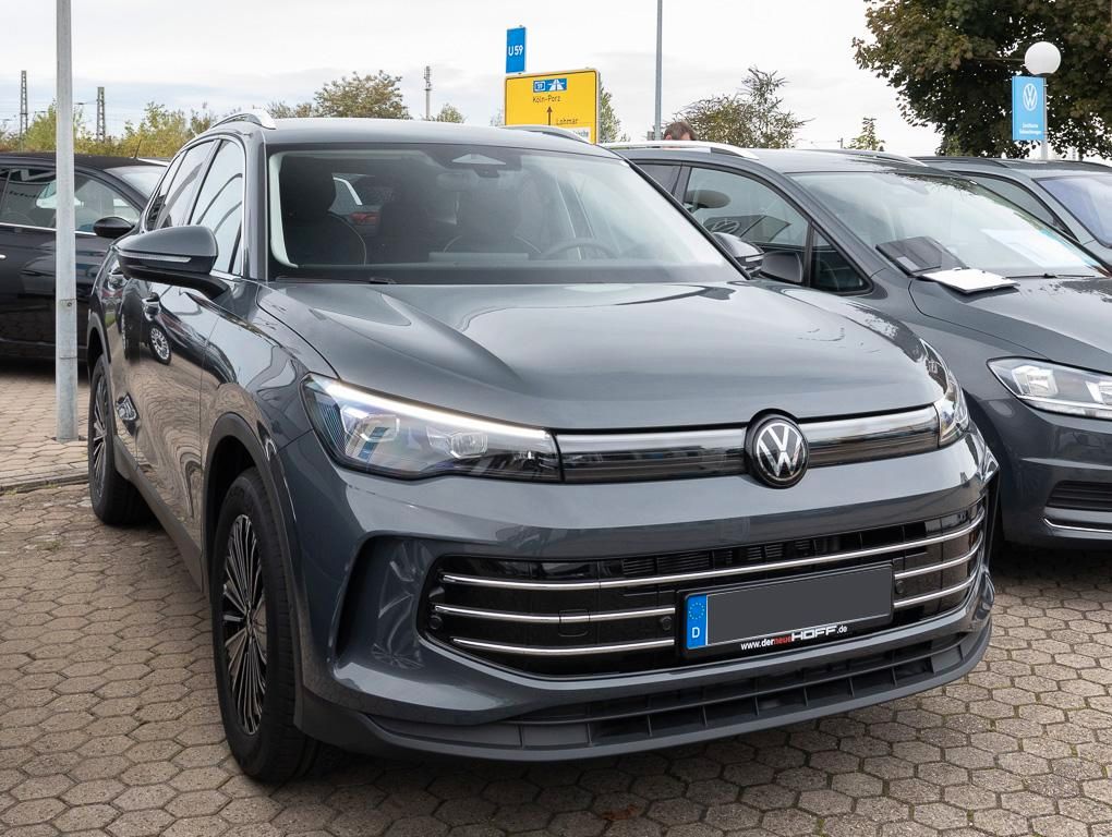 Volkswagen Tiguan 2025 г. Серый, пробег 19980 км