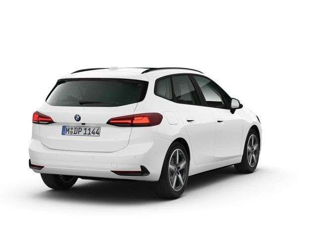 BMW 223 ACTIVE TOURER 2023 г. Белый, пробег 13128 км