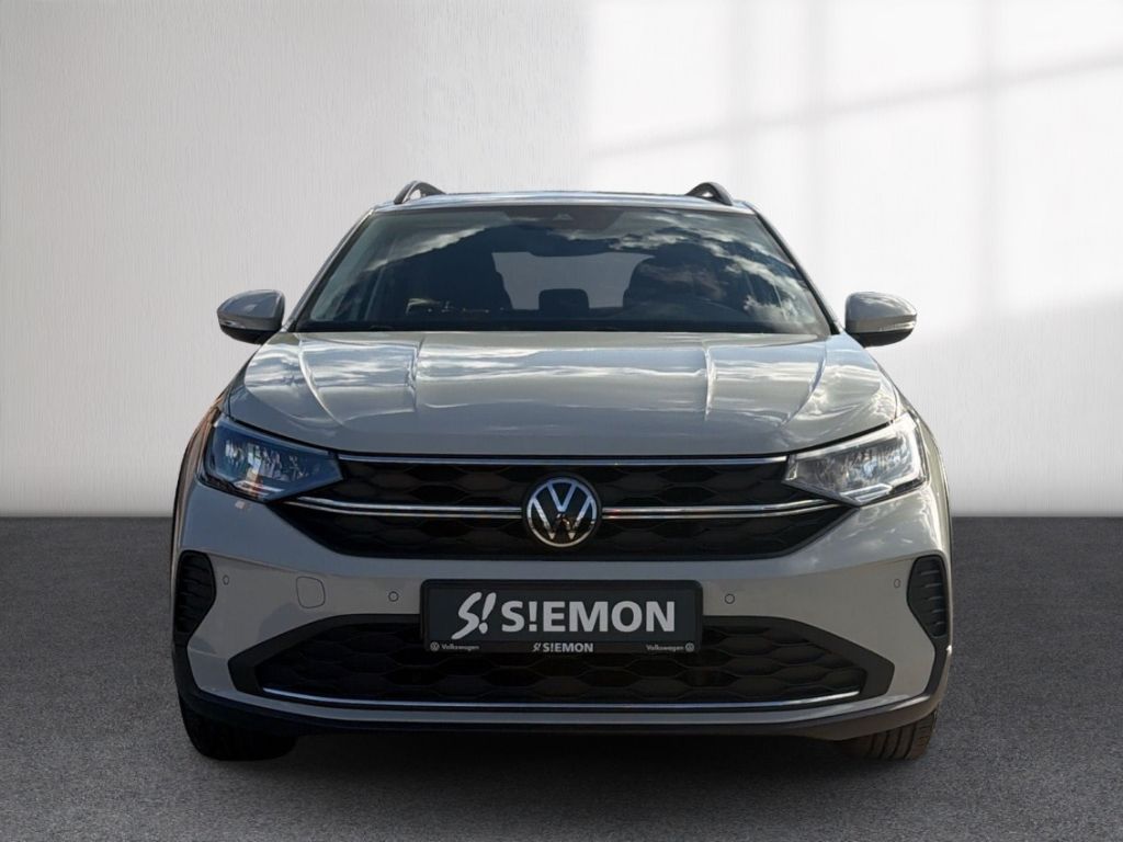 Volkswagen Taigo 2023 г. Серый, пробег 29853 км