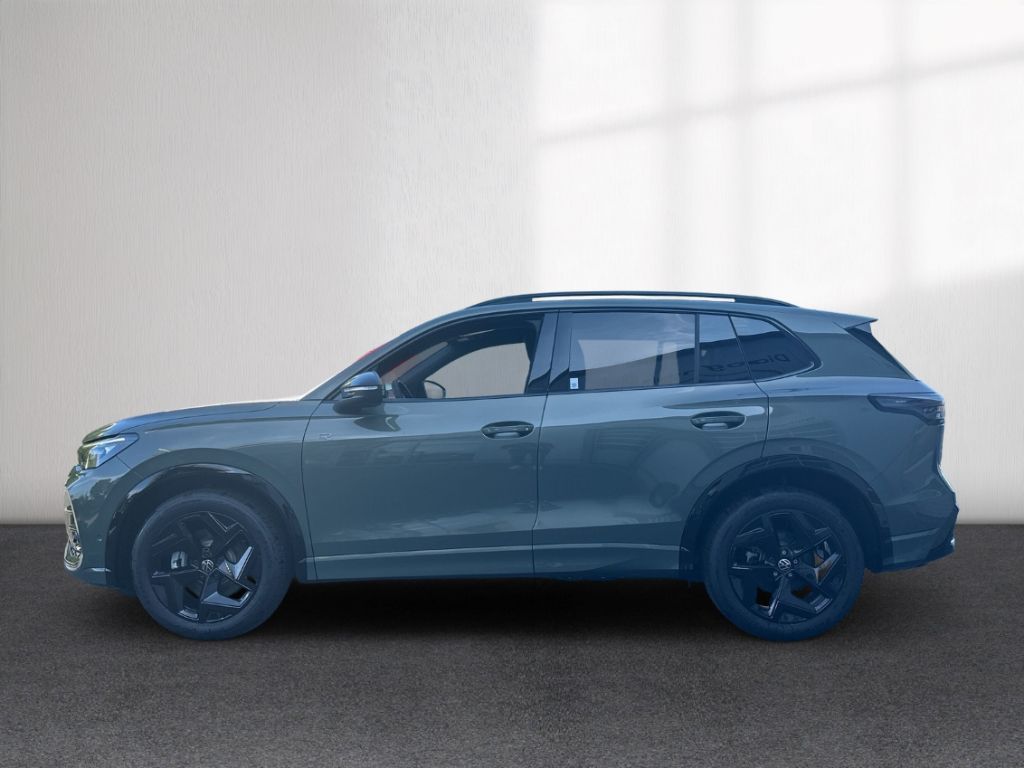 Volkswagen Tiguan 2026 г. Зелёный, пробег 10 км