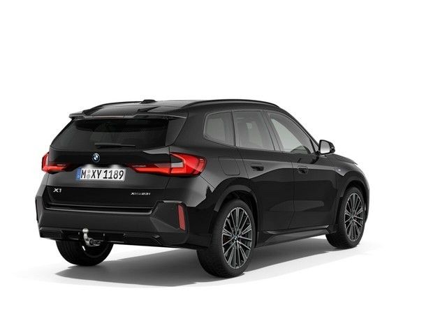 BMW X1 2025 г. Чёрный, пробег 31050 км