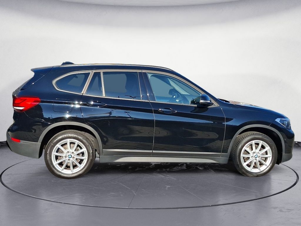 BMW X1 2022 г. Чёрный, пробег 40108 км