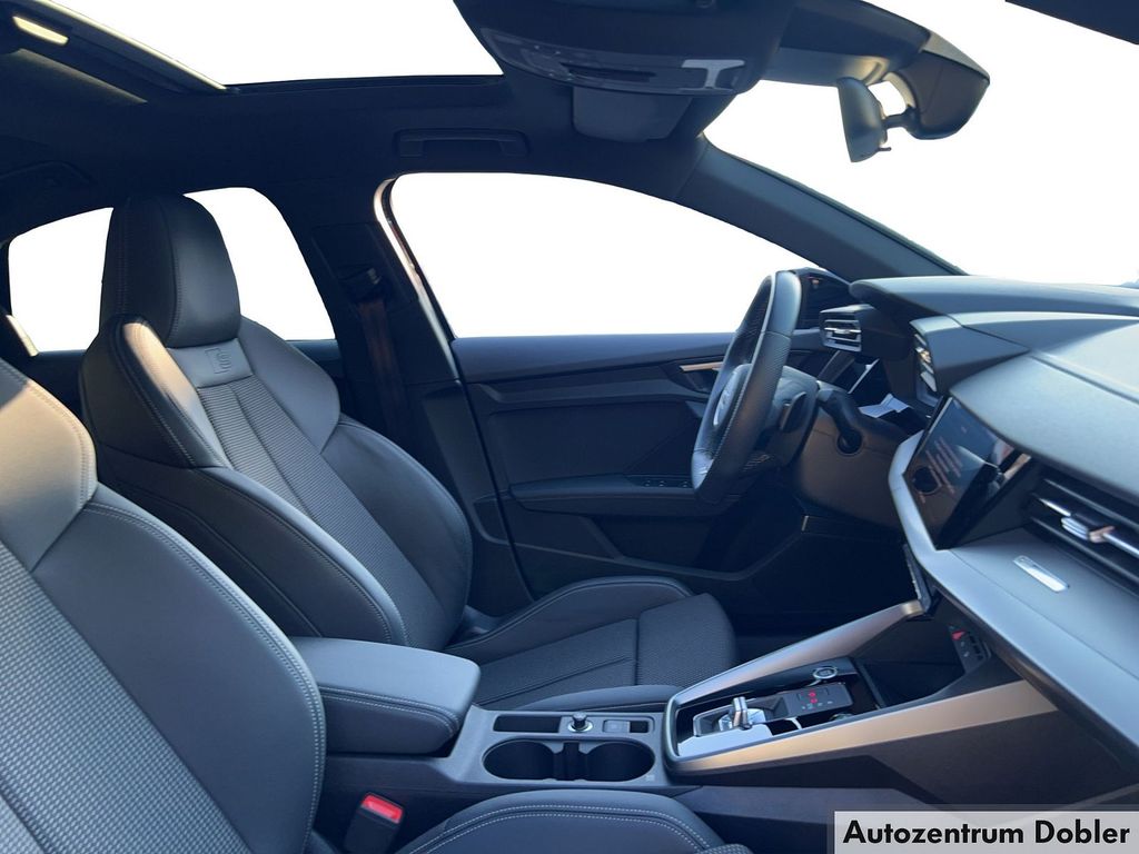 Audi A3 2023 г. Чёрный, пробег 46800 км