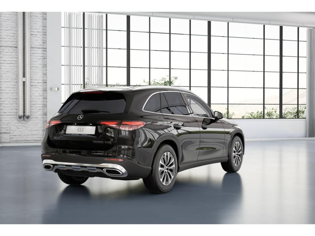 Mercedes-Benz GLC 220 2023 г. Чёрный, пробег 47486 км