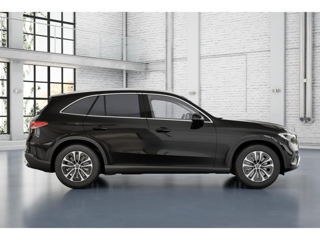 Mercedes-Benz GLC 220 2023 г. Чёрный, пробег 47486 км