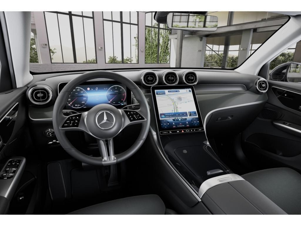 Mercedes-Benz GLC 220 2023 г. Чёрный, пробег 47486 км