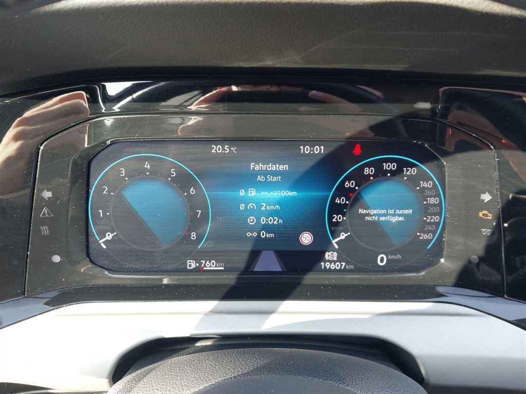 Volkswagen Golf 2024 г. Серый, пробег 19599 км