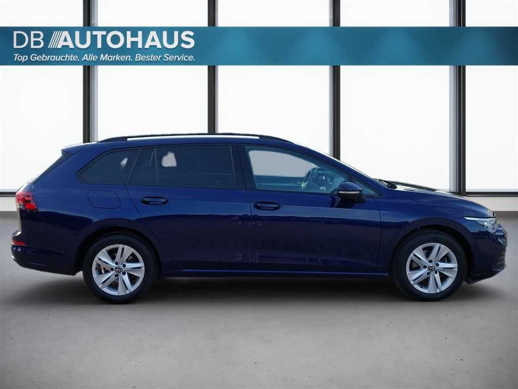 Volkswagen Golf 2024 г. Синий, пробег 40266 км