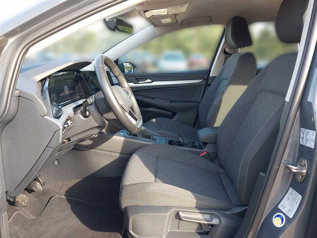 Volkswagen Golf 2024 г. Серый, пробег 49972 км