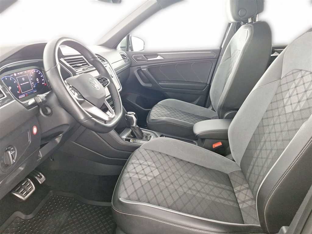 Volkswagen TIGUAN ALLSPACE 2024 г. Чёрный, пробег 43724 км