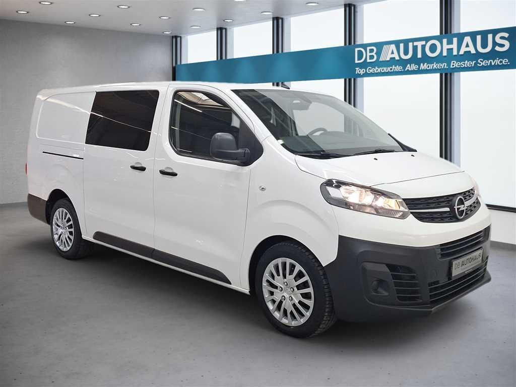 Opel Vivaro 2022 г. Белый, пробег 44764 км
