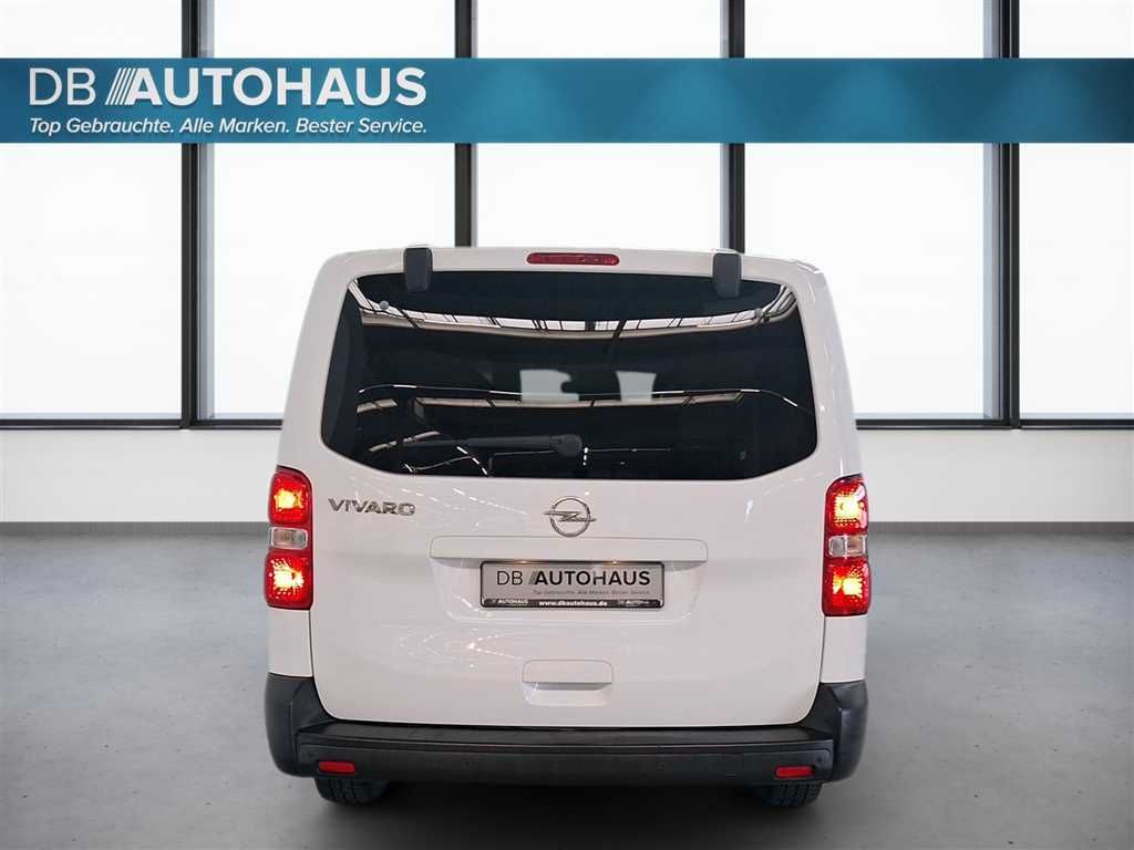 Opel Vivaro 2022 г. Белый, пробег 44764 км