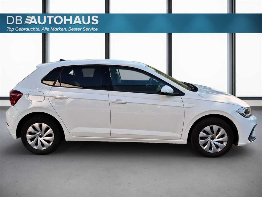 Volkswagen Polo 2024 г. Белый, пробег 34825 км