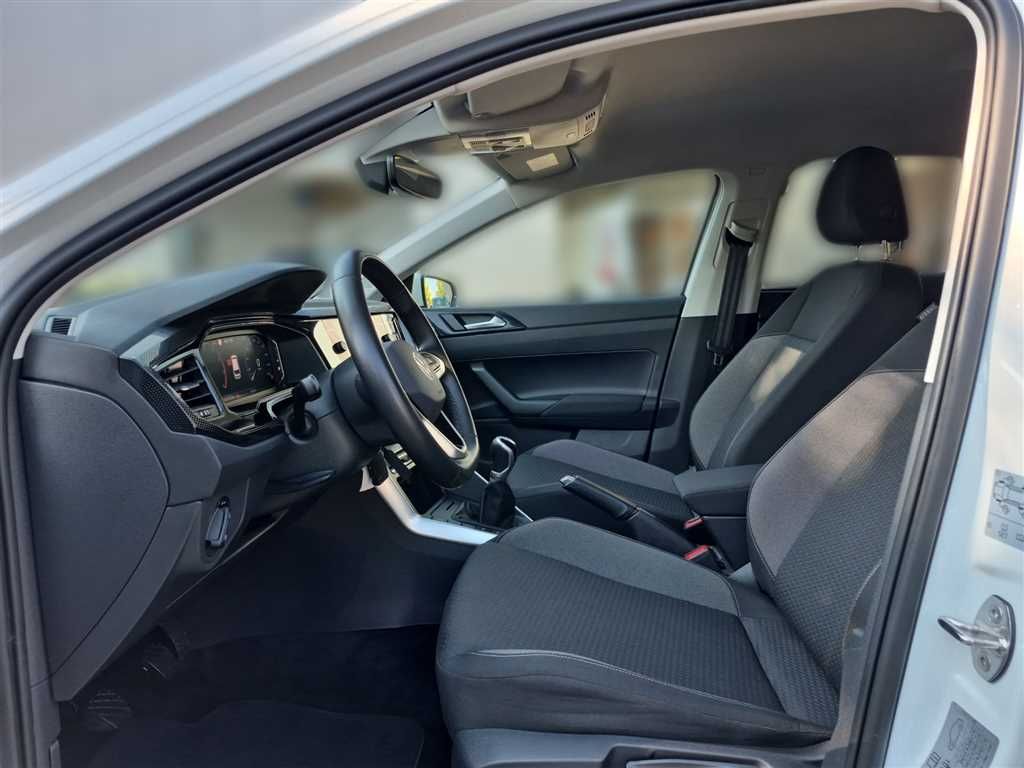 Volkswagen Polo 2024 г. Белый, пробег 34825 км