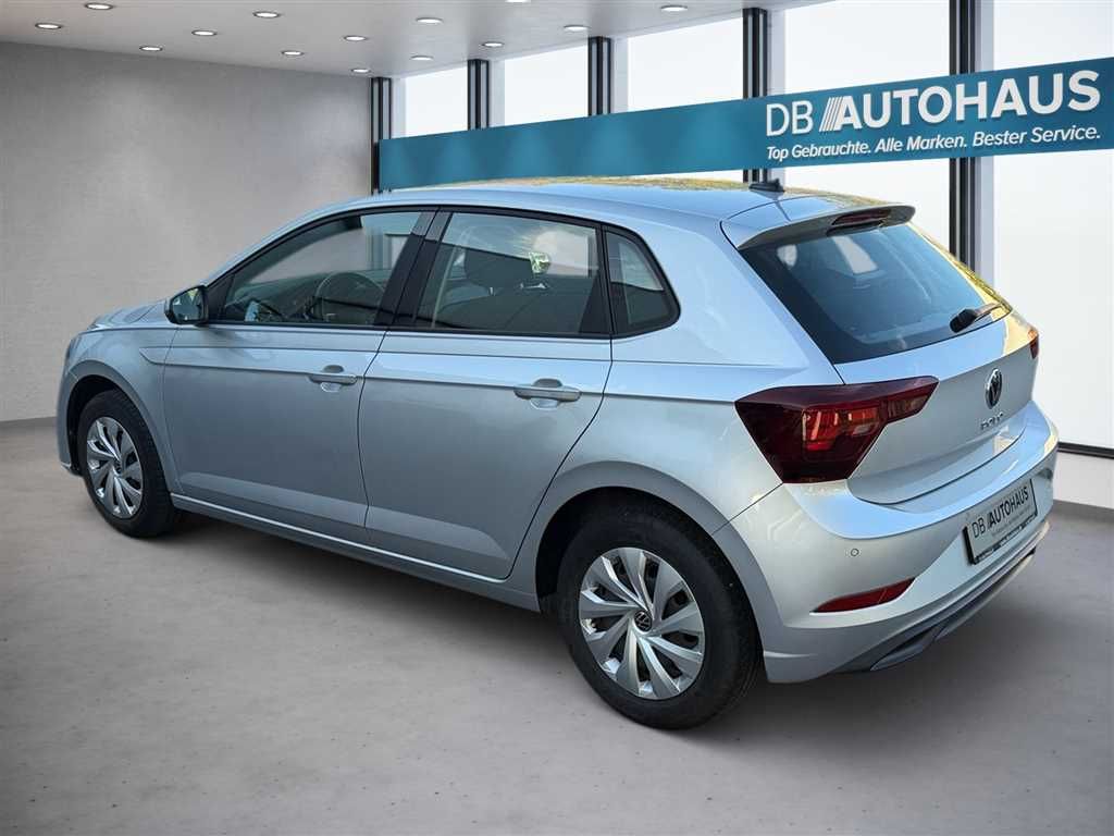 Volkswagen Polo 2023 г. Серебристый, пробег 35409 км