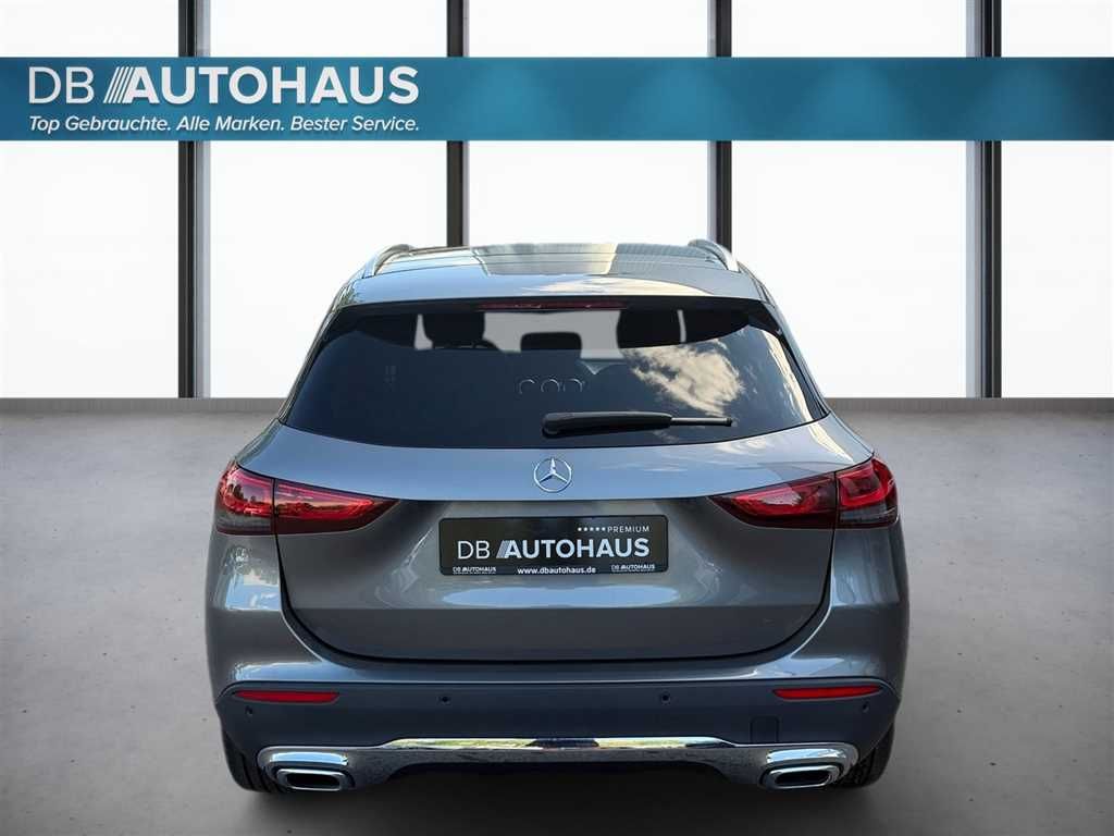 Mercedes-Benz GLA 250 2021 г. Серый, пробег 22428 км
