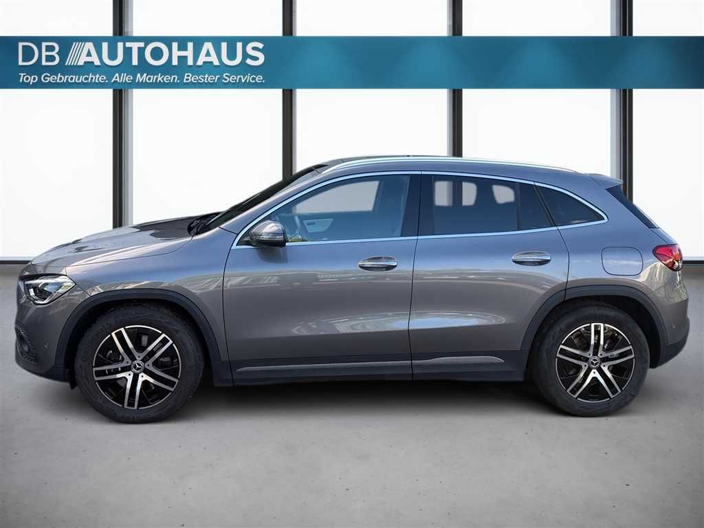 Mercedes-Benz GLA 250 2021 г. Серый, пробег 22428 км