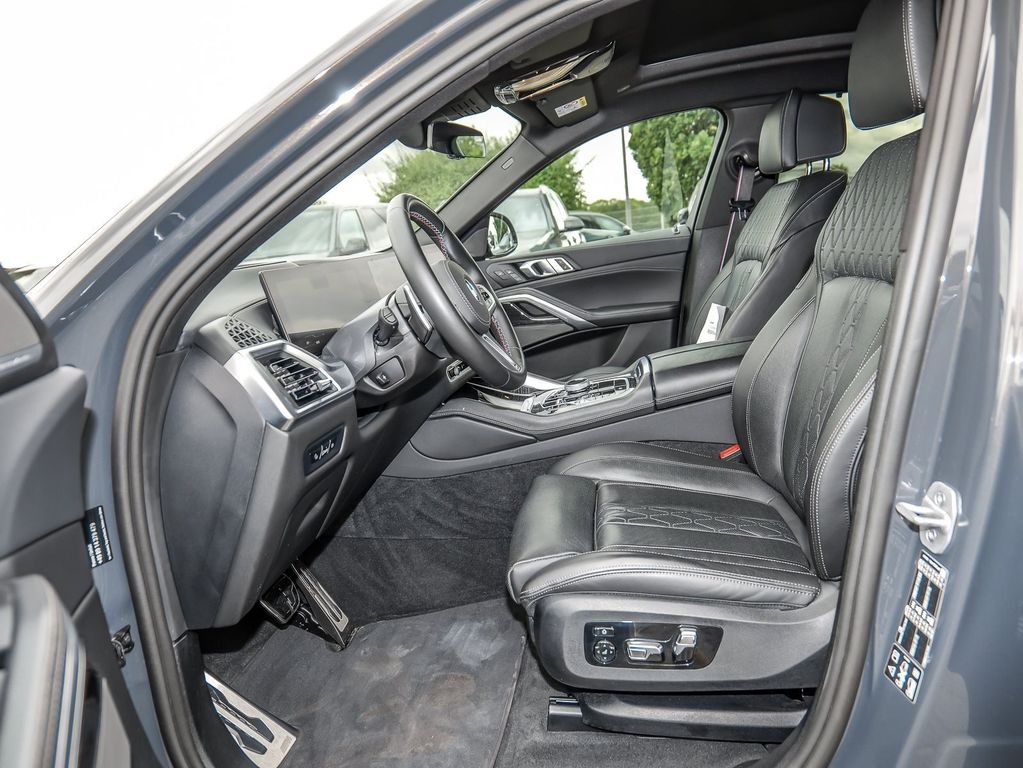 BMW X6 M60 2025 г. Серый, пробег 47618 км